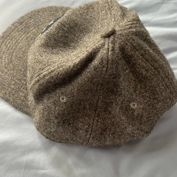 Ralph Lauren Double RL Brown Wool Hat with Gold Wings - Picture 2 of 5